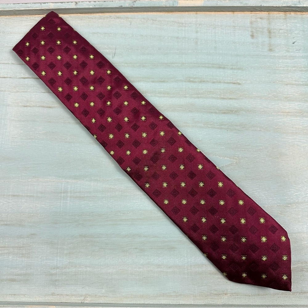 PRADA vintage red silk tie with graphic print - made in Italy